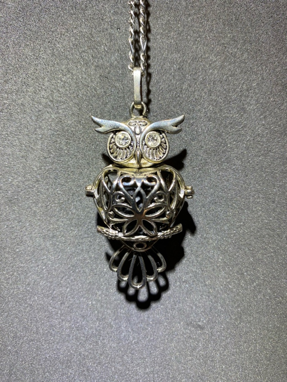*Sterling(stamped on bale)
Owl Cremation Urn Locket